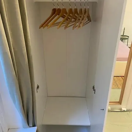 Moderne Quartier Saint Lazare * Paryż